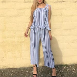 Two piece stripes set